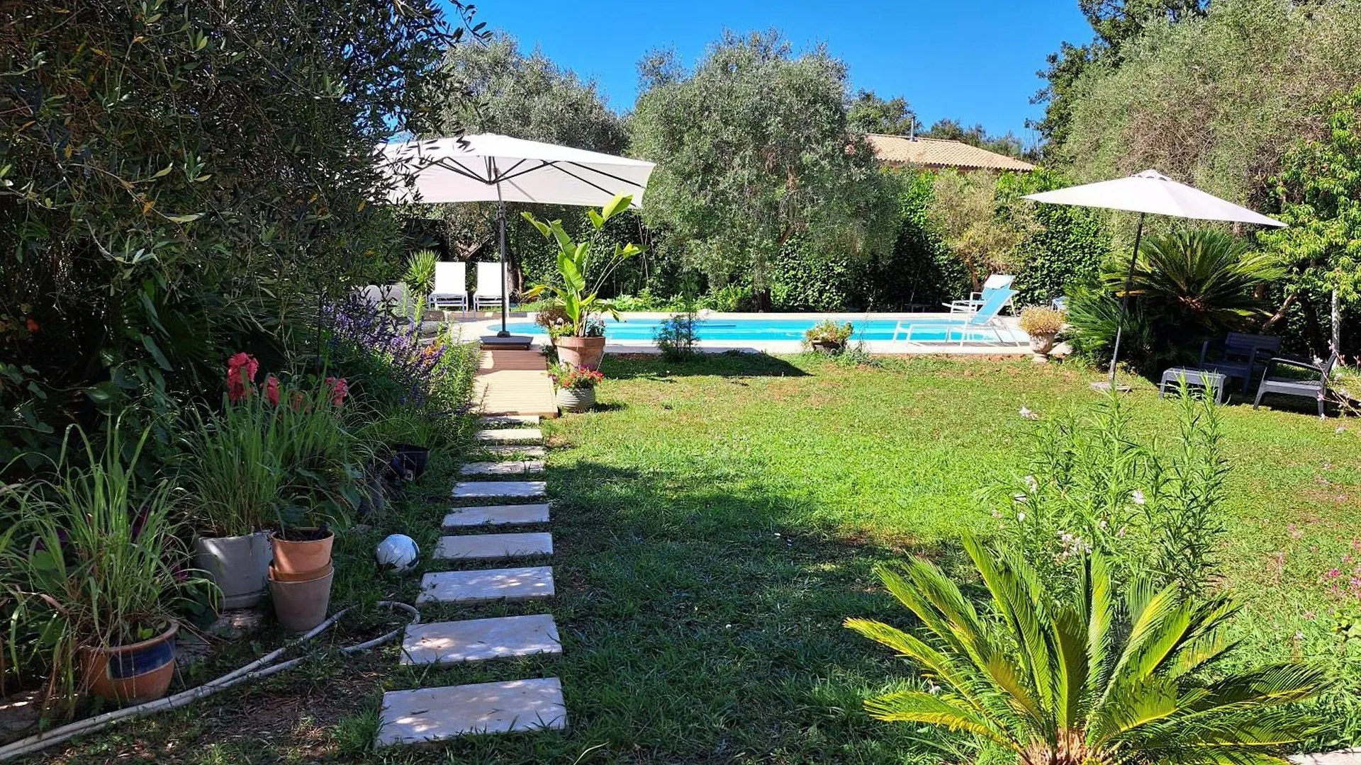 Homestay Les Oliviers Apartment Valbonne